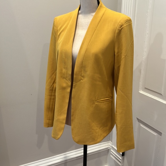 Yellow Blazer - Size 8 - Picture 2 of 6